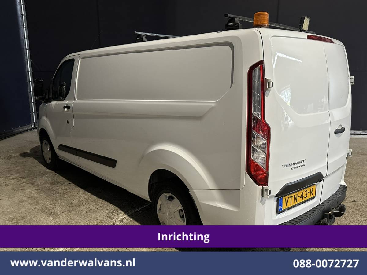 Ford Transit Custom Ford Transit Custom 2.0 TDCI 130pk L2H1 Inrichting Euro6 Airco | Omvormer | Camera | LED | Android Auto | Cruisecontrol | 2800kg Trekhaak Verwarmde voorruit, Stoelverwarming, Parkeersensoren, Bijrijdersbank, Dakdragers