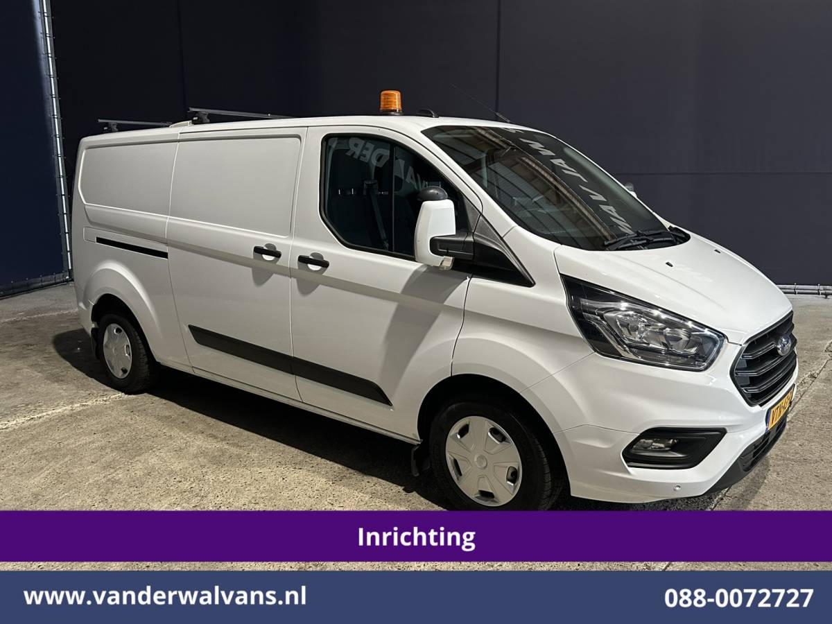 Ford Transit Custom Ford Transit Custom 2.0 TDCI 130pk L2H1 Inrichting Euro6 Airco | Omvormer | Camera | LED | Android Auto | Cruisecontrol | 2800kg Trekhaak Verwarmde voorruit, Stoelverwarming, Parkeersensoren, Bijrijdersbank, Dakdragers