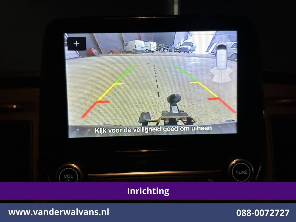 Ford Transit Custom Ford Transit Custom 2.0 TDCI 130pk L2H1 Inrichting Euro6 Airco | Omvormer | Camera | LED | Android Auto | Cruisecontrol | 2800kg Trekhaak Verwarmde voorruit, Stoelverwarming, Parkeersensoren, Bijrijdersbank, Dakdragers