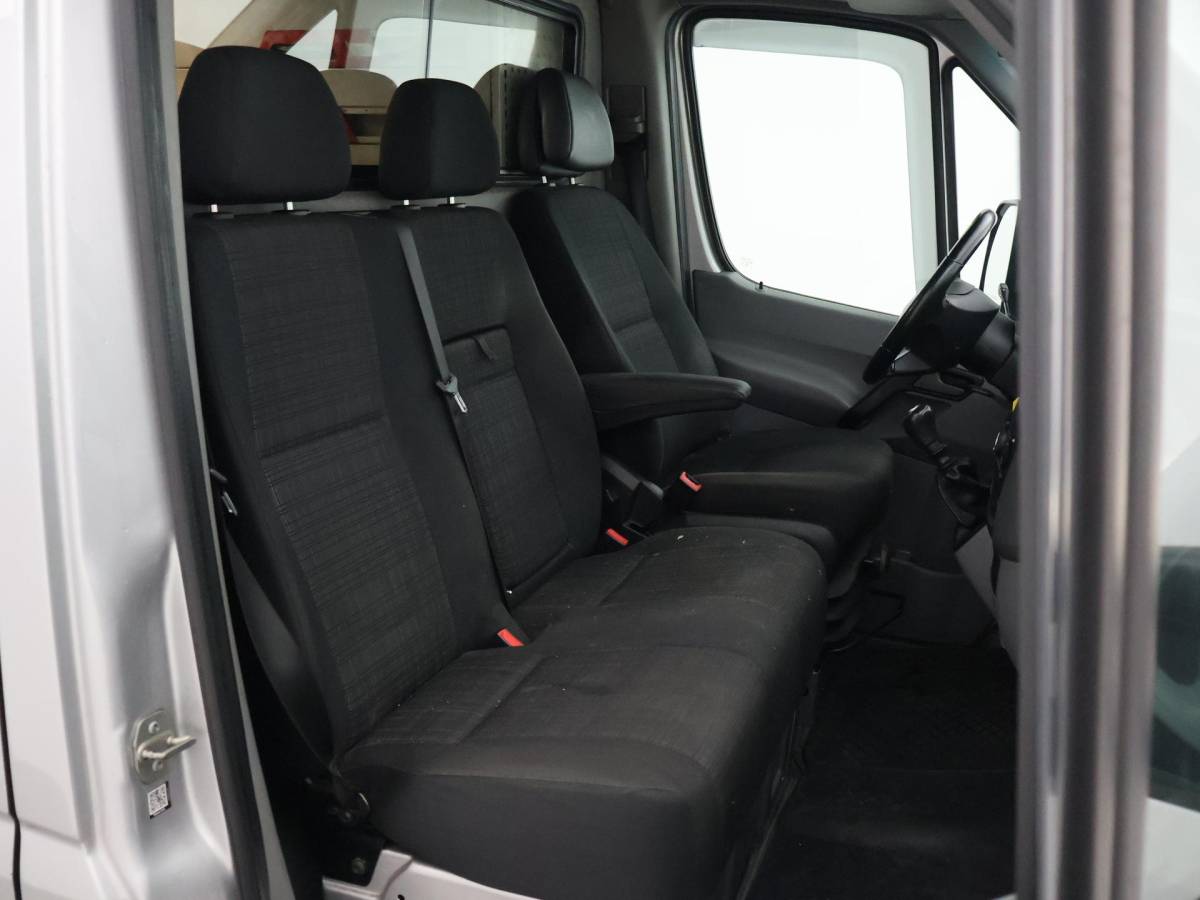 Mercedes-Benz Sprinter Mercedes-Benz Sprinter 316 2.2 CDI 163 PK L1H1 EURO 6 + CAMERA | XENON | 3500 KG TREKHAAK | STOELVERWARMING