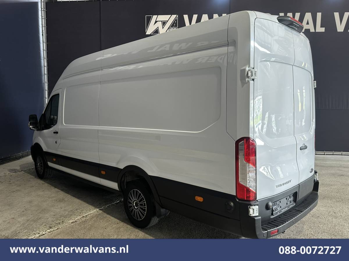 Ford Transit Ford Transit 2.0 TDCI 170pk L4H3 Jumbo Euro6 Airco | Camera | Apple Carplay | Adaptieve Cruisecontrol Android Auto, Verwarmde voorruit, Parkeersensoren, Bijrijdersbank, 3500kg trekvermogen