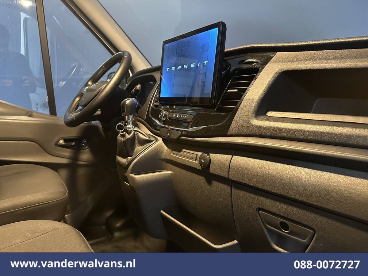 Ford Transit Ford Transit 2.0 TDCI 170pk L4H3 Jumbo Euro6 Airco | Camera | Apple Carplay | Adaptieve Cruisecontrol Android Auto, Verwarmde voorruit, Parkeersensoren, Bijrijdersbank, 3500kg trekvermogen