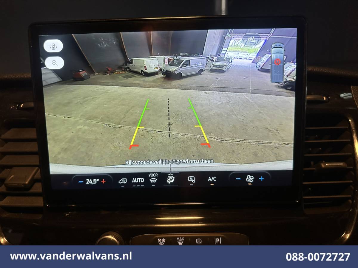 Ford Transit Ford Transit 2.0 TDCI 170pk L4H3 Jumbo Euro6 Airco | Camera | Apple Carplay | Adaptieve Cruisecontrol Android Auto, Verwarmde voorruit, Parkeersensoren, Bijrijdersbank, 3500kg trekvermogen