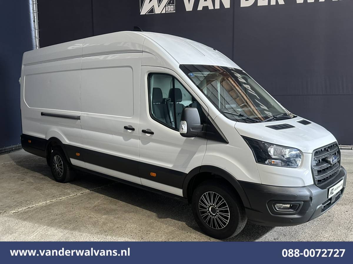Ford Transit Ford Transit 2.0 TDCI 170pk L4H3 Jumbo Euro6 Airco | Camera | Apple Carplay | Adaptieve Cruisecontrol Android Auto, Verwarmde voorruit, Parkeersensoren, Bijrijdersbank, 3500kg trekvermogen