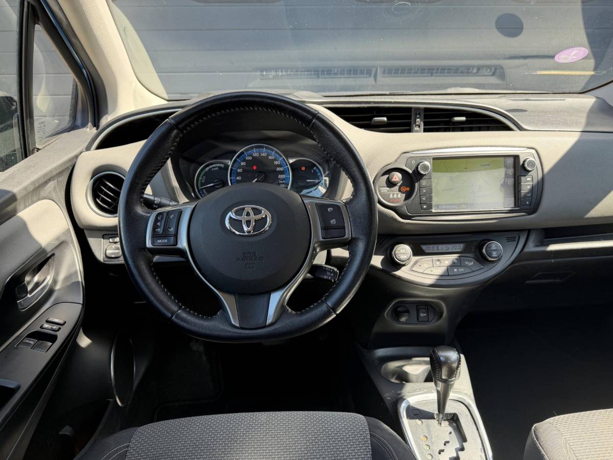Toyota Yaris Toyota Yaris 1.5 Hybrid Lease | Navigatie | Camera | Lichtmetalen Velgen |