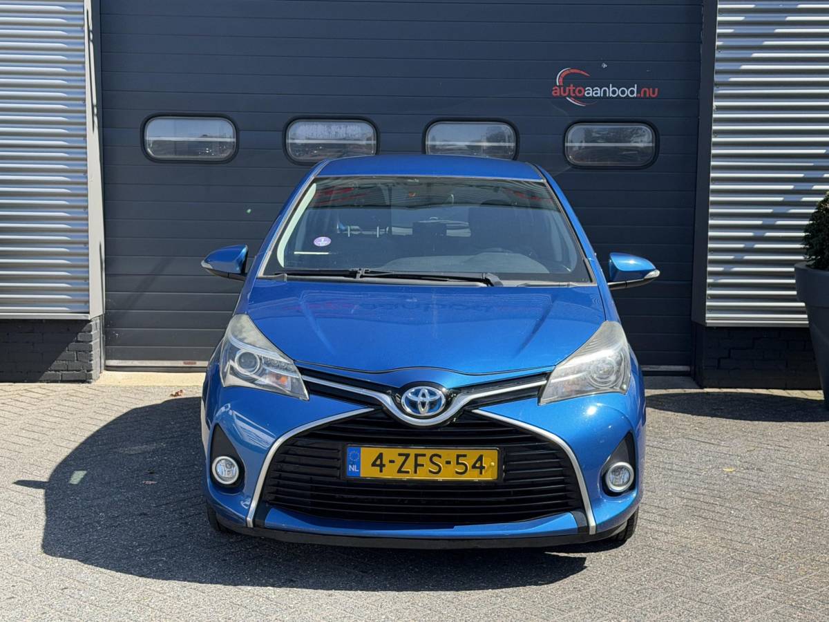 Toyota Yaris Toyota Yaris 1.5 Hybrid Lease | Navigatie | Camera | Lichtmetalen Velgen |
