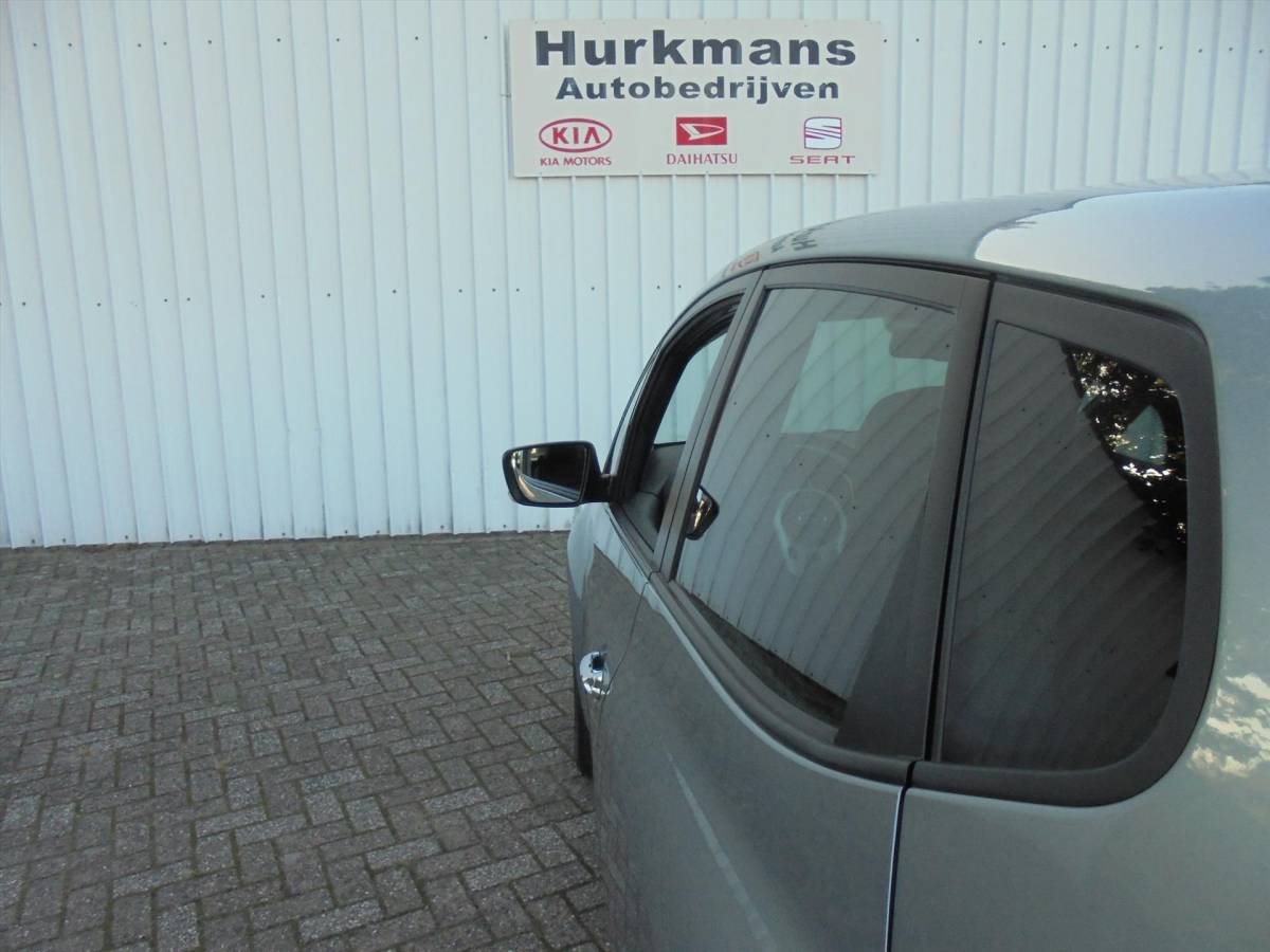Kia Venga Kia Venga 1.6i AUTOMAAT HOGE INSTAP NAVI – CAMERA ENZ