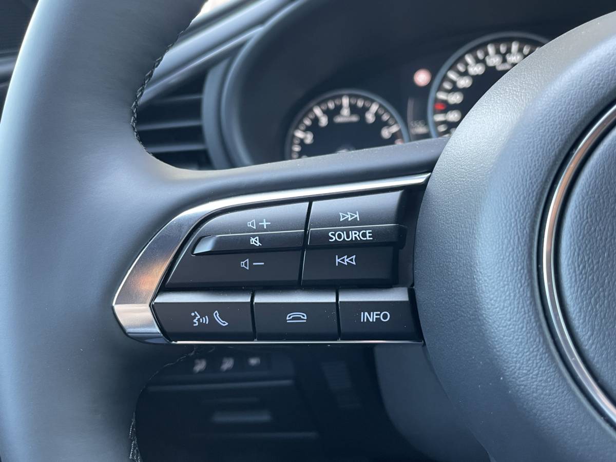 Mazda 3 Mazda 3 2.5 e-SkyActiv-G M Hybrid 140 Automaat Takumi | LEDER | BOSE | 360 CAMERA |