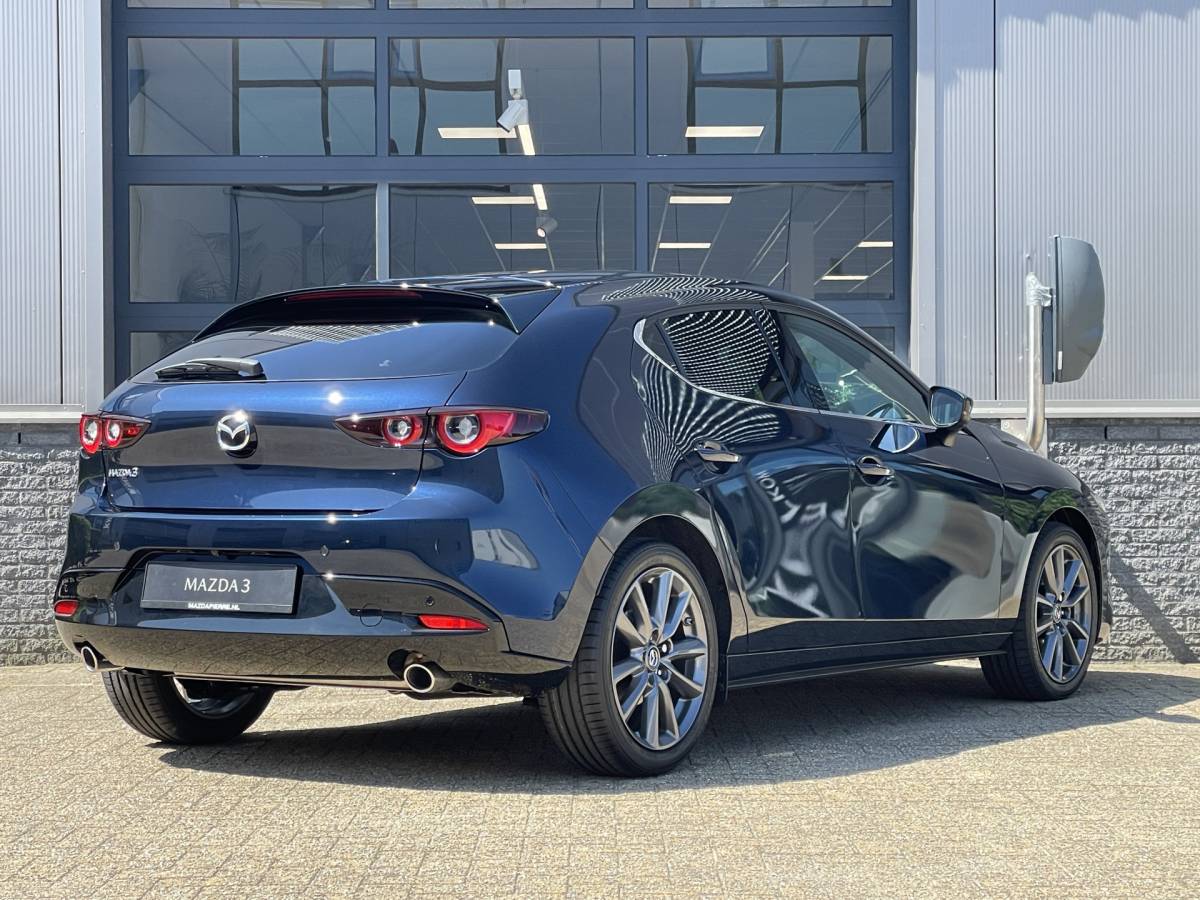 Mazda 3 Mazda 3 2.5 e-SkyActiv-G M Hybrid 140 Automaat Takumi | LEDER | BOSE | 360 CAMERA |