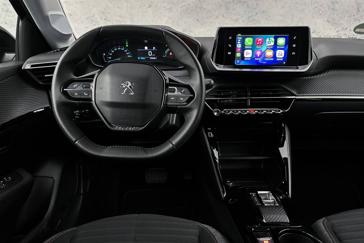 Peugeot e-208 Peugeot e-208 EV  Active 50 kWh | Apple Carplay | Cruise control | Airco