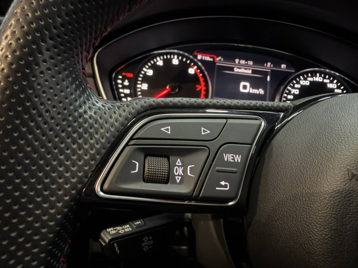 Audi A4 Audi A4 Avant 1.4 TFSI Sport S line black edition Airco ECC | Cruise Control | Navigatie | Sfeer | Stoel Verwarming |  Isofix | NAP