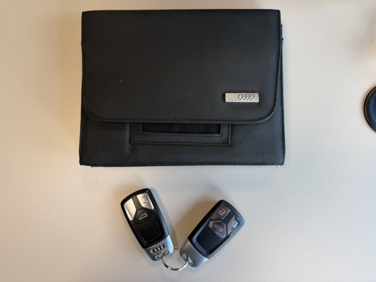 Audi A4 Audi A4 Avant 1.4 TFSI Sport S line black edition Airco ECC | Cruise Control | Navigatie | Sfeer | Stoel Verwarming |  Isofix | NAP