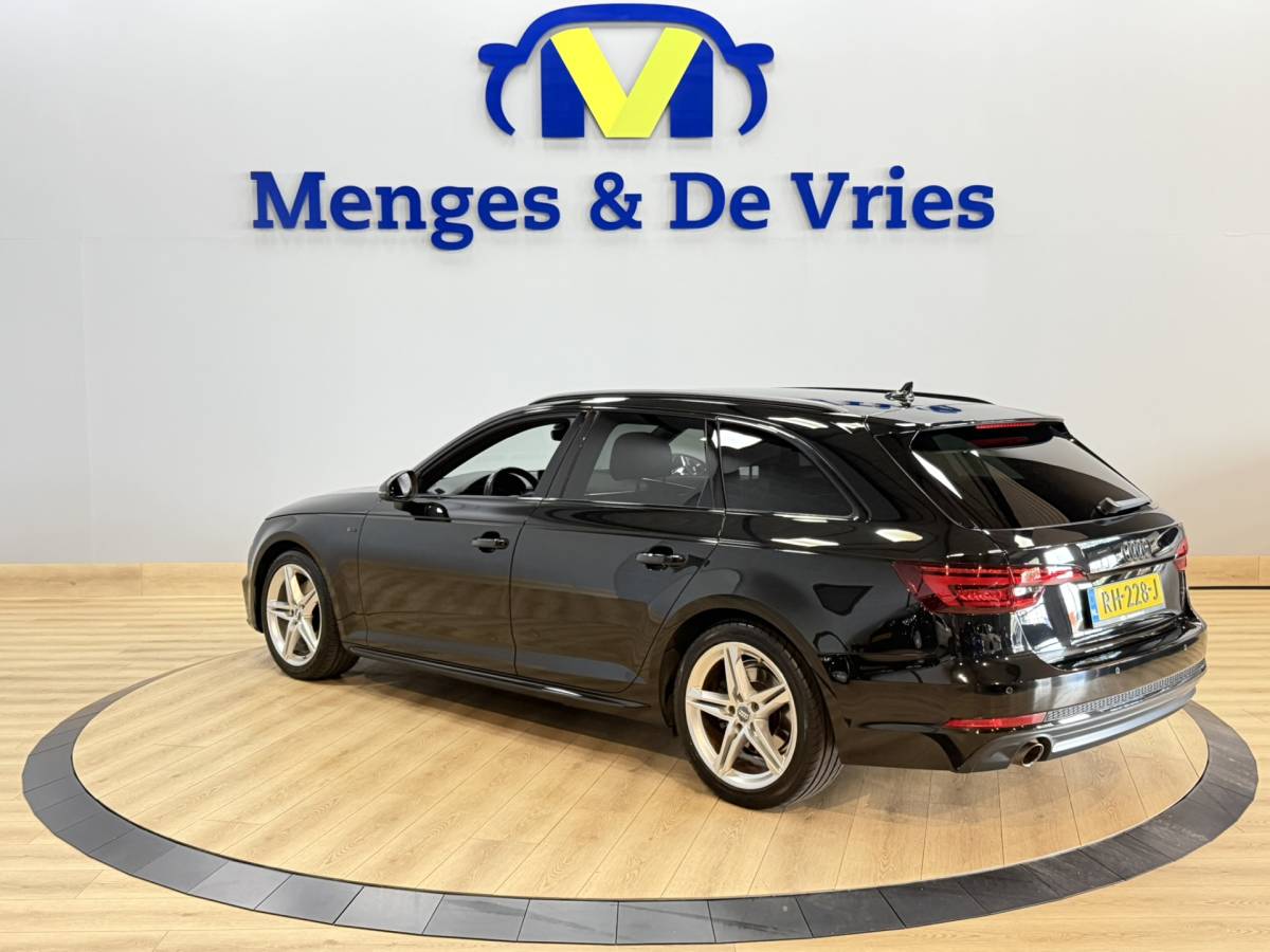 Audi A4 Audi A4 Avant 1.4 TFSI Sport S line black edition Airco ECC | Cruise Control | Navigatie | Sfeer | Stoel Verwarming |  Isofix | NAP