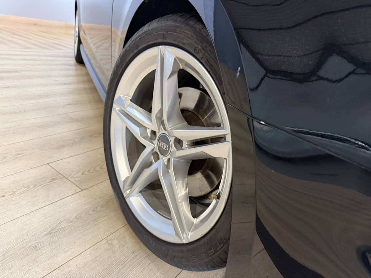 Audi A4 Audi A4 Avant 1.4 TFSI Sport S line black edition Airco ECC | Cruise Control | Navigatie | Sfeer | Stoel Verwarming |  Isofix | NAP