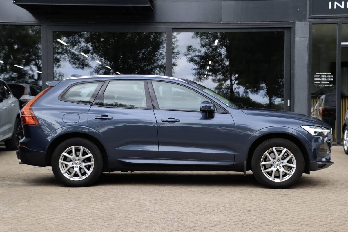 Volvo XC60 Volvo XC60 2.0 T5 AWD Momentum 250pk | Leder + Trekhaak