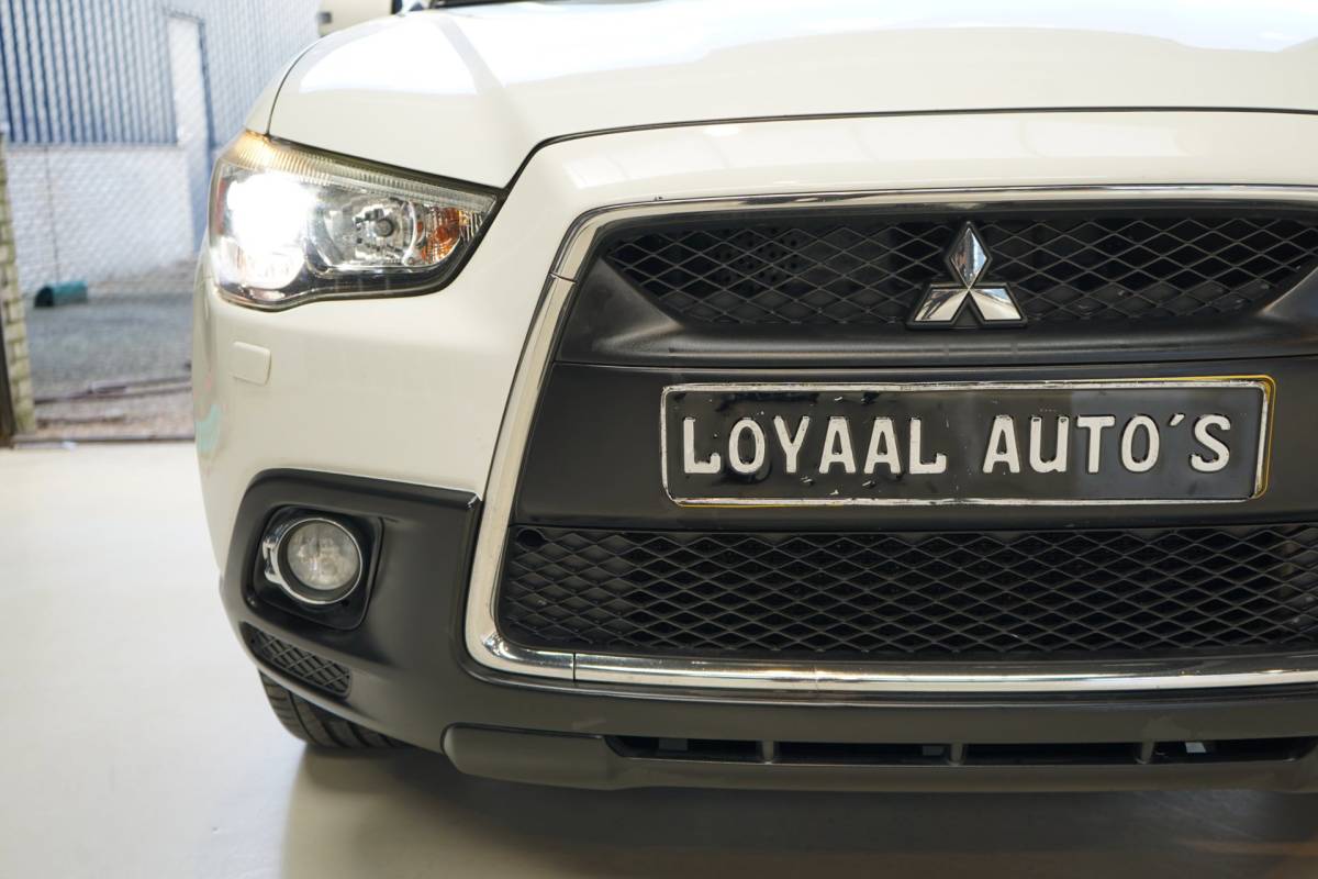 Mitsubishi ASX Mitsubishi ASX 1.6 Intense ClearTec | ACHTERUITRIJC. | CRUISE | TREEKHAAK | PDC | NAVI | AIRCO | APK