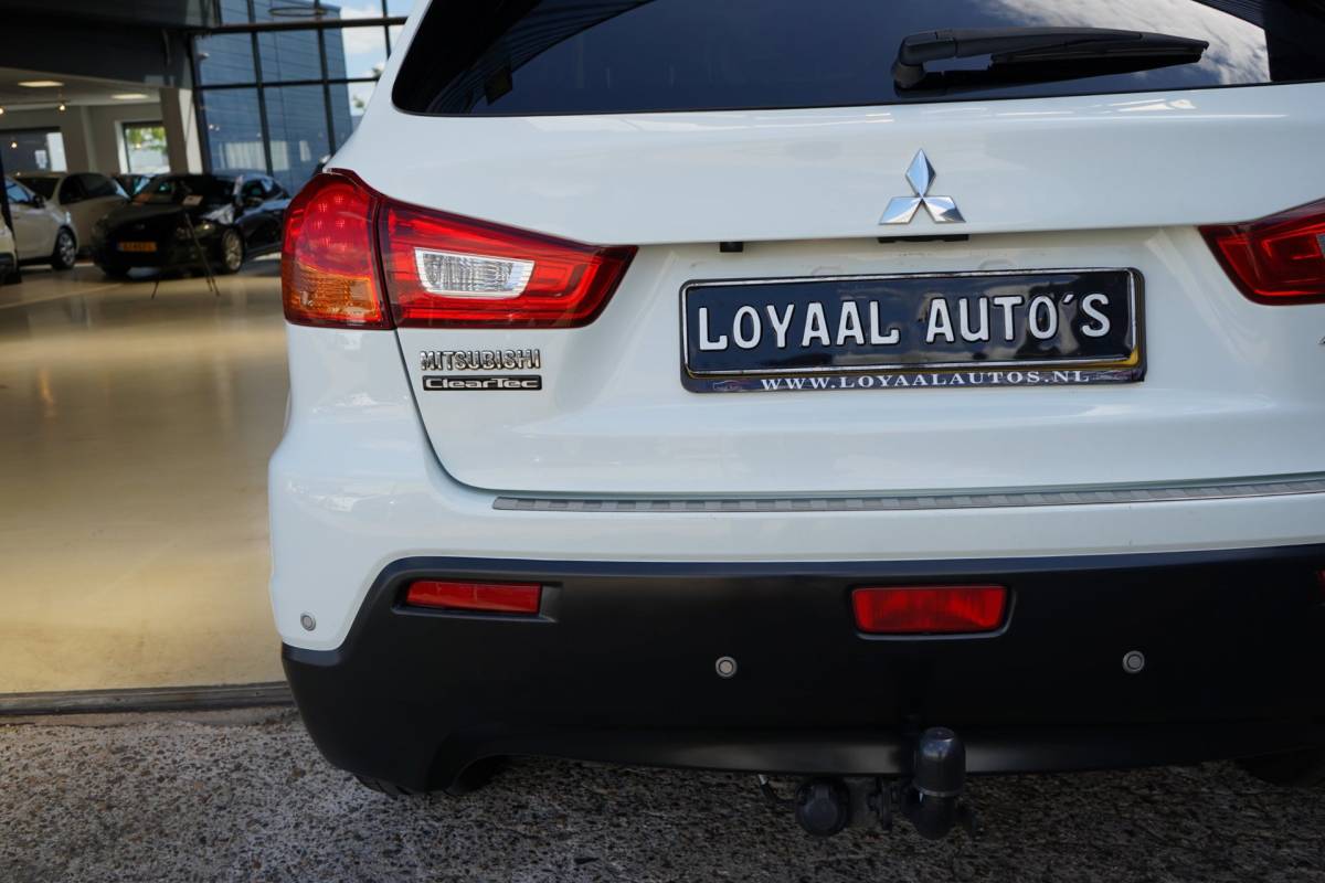 Mitsubishi ASX Mitsubishi ASX 1.6 Intense ClearTec | ACHTERUITRIJC. | CRUISE | TREEKHAAK | PDC | NAVI | AIRCO | APK