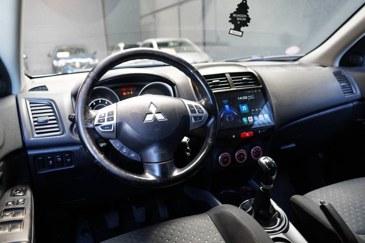 Mitsubishi ASX Mitsubishi ASX 1.6 Intense ClearTec | ACHTERUITRIJC. | CRUISE | TREEKHAAK | PDC | NAVI | AIRCO | APK