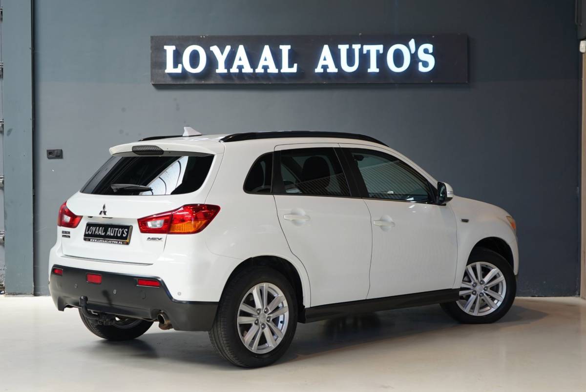 Mitsubishi ASX Mitsubishi ASX 1.6 Intense ClearTec | ACHTERUITRIJC. | CRUISE | TREEKHAAK | PDC | NAVI | AIRCO | APK