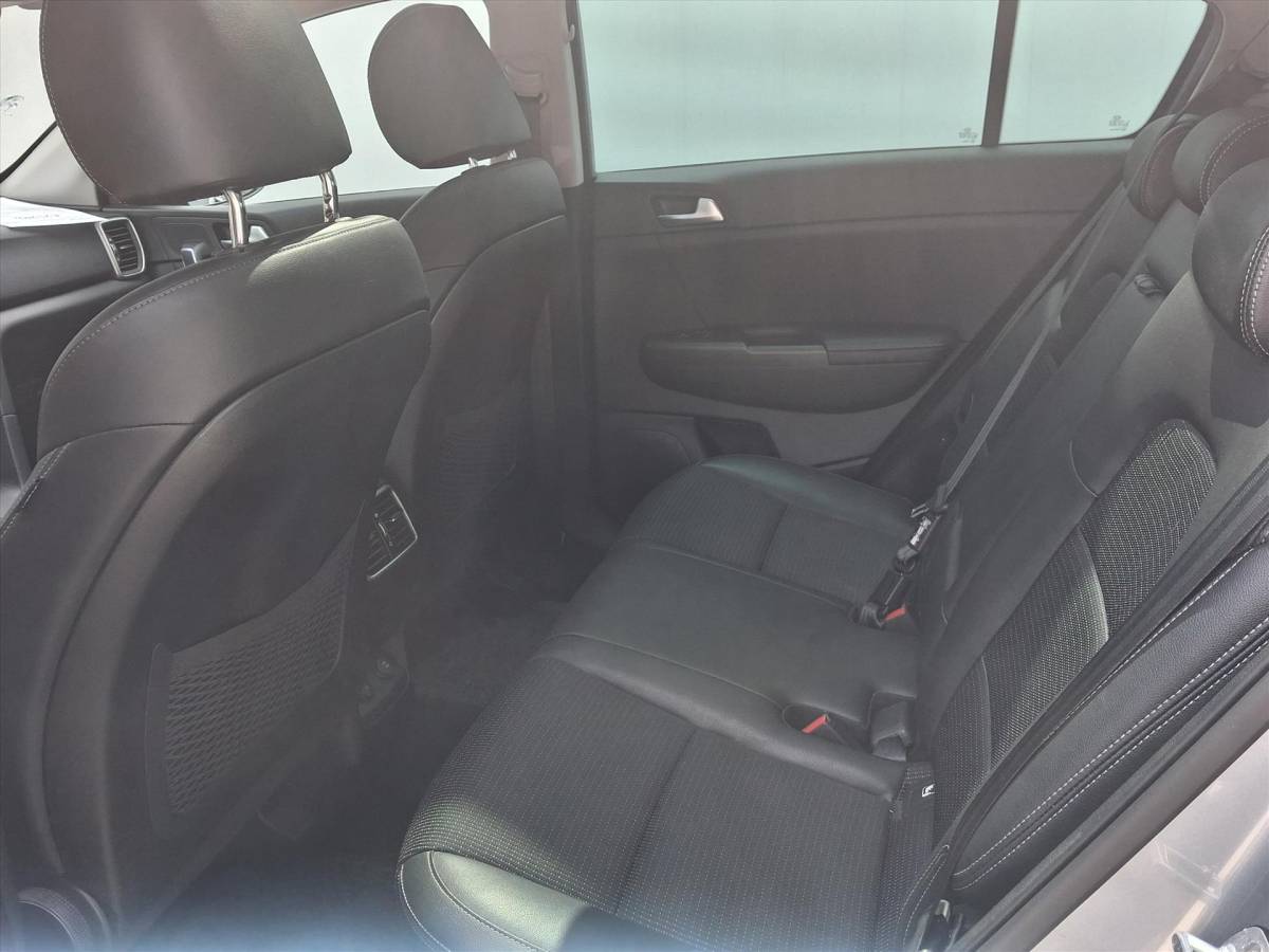 Kia Sportage KIA Sportage 1.6 T-GDi DynamicLine |Navi |Half-Leder |Schuifdak |Trekhaak