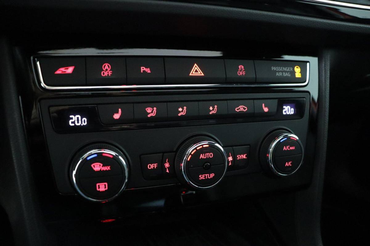 SEAT Leon SEAT Leon ST 2.0 TSI 4DRIVE CUPRA |PANO|300PK|