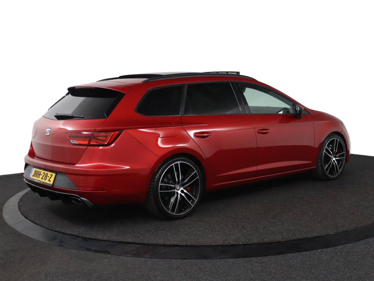 SEAT Leon SEAT Leon ST 2.0 TSI 4DRIVE CUPRA |PANO|300PK|