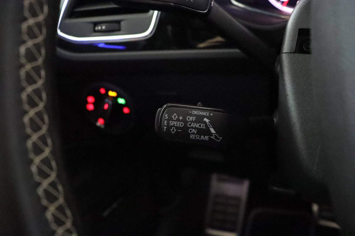 SEAT Leon SEAT Leon ST 2.0 TSI 4DRIVE CUPRA |PANO|300PK|
