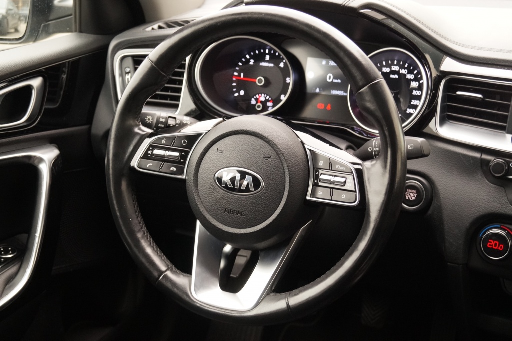 Kia Ceed Sportswagon Kia Ceed SW 1.6 CRDi DynamicPlusline -NAVI-ECC-CAM-