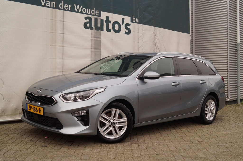 Kia Ceed Sportswagon Kia Ceed SW 1.6 CRDi DynamicPlusline -NAVI-ECC-CAM-