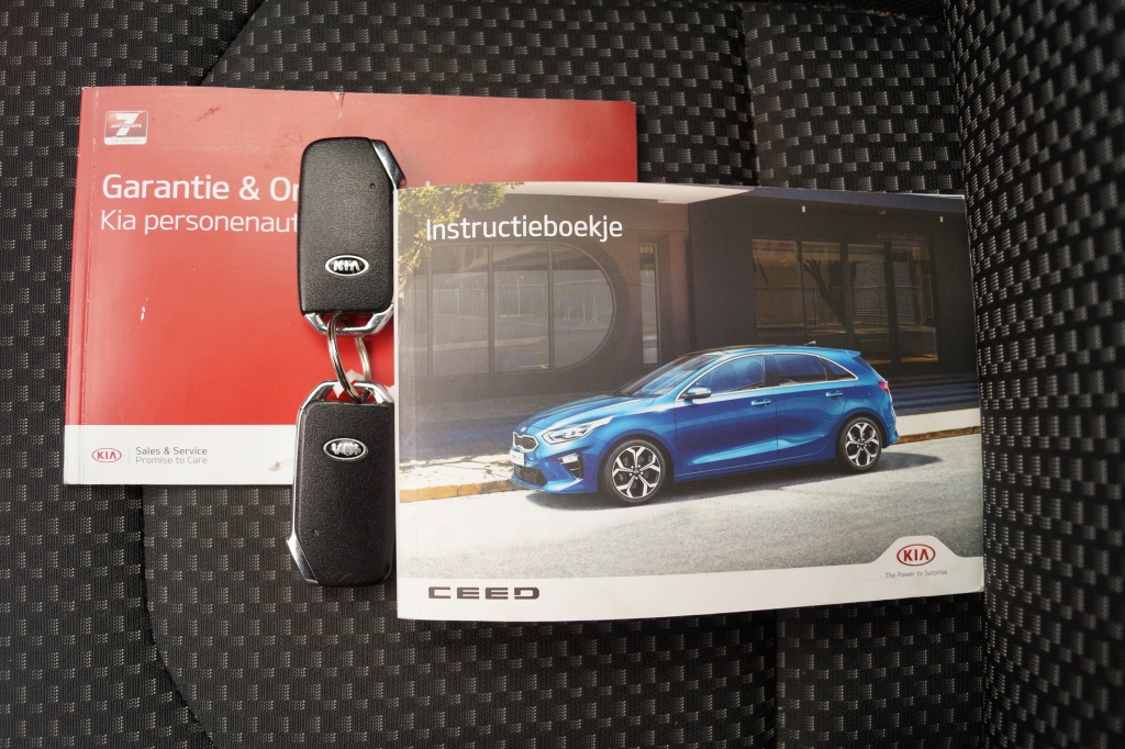 Kia Ceed Sportswagon Kia Ceed SW 1.6 CRDi DynamicPlusline -NAVI-ECC-CAM-