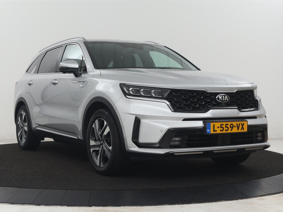 Kia Sorento Kia Sorento 1.6 T-GDI Hybrid 2WD ExecutiveLine 7p. | Leder | Stoelverwarming | Stoel ventilatie Adaptive cruise | Carplay | 360 camera | Park assist | Climate control | Achterbank verwarming | Trekhaak