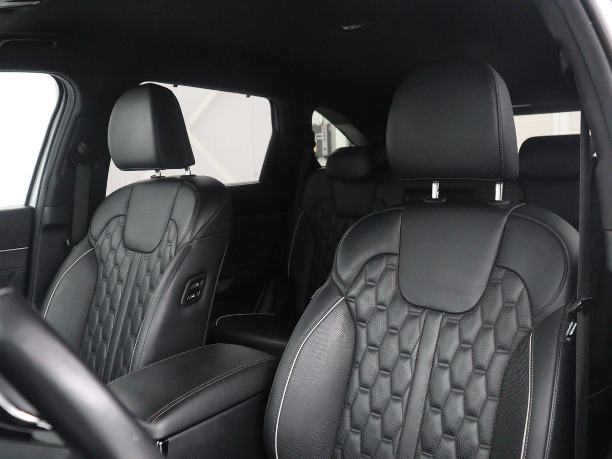 Kia Sorento Kia Sorento 1.6 T-GDI Hybrid 2WD ExecutiveLine 7p. | Leder | Stoelverwarming | Stoel ventilatie Adaptive cruise | Carplay | 360 camera | Park assist | Climate control | Achterbank verwarming | Trekhaak