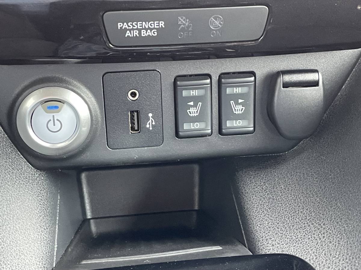 Nissan Leaf Nissan LEAF Tekna 40 kWh SOH 84,78% Navigatie, Adaptive Cruise Control, Climate Control, 360 Camera, Stoelverwarming