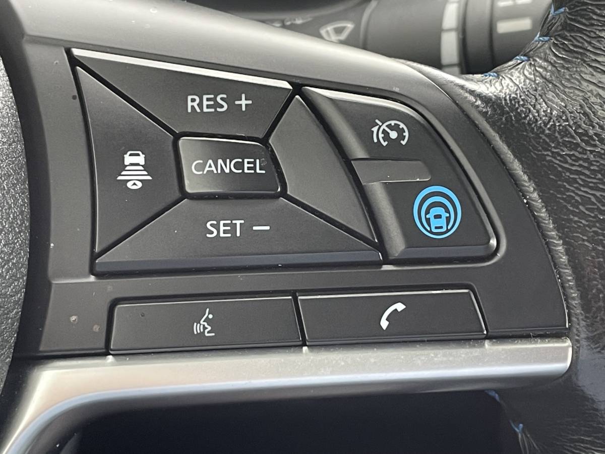 Nissan Leaf Nissan LEAF Tekna 40 kWh SOH 84,78% Navigatie, Adaptive Cruise Control, Climate Control, 360 Camera, Stoelverwarming