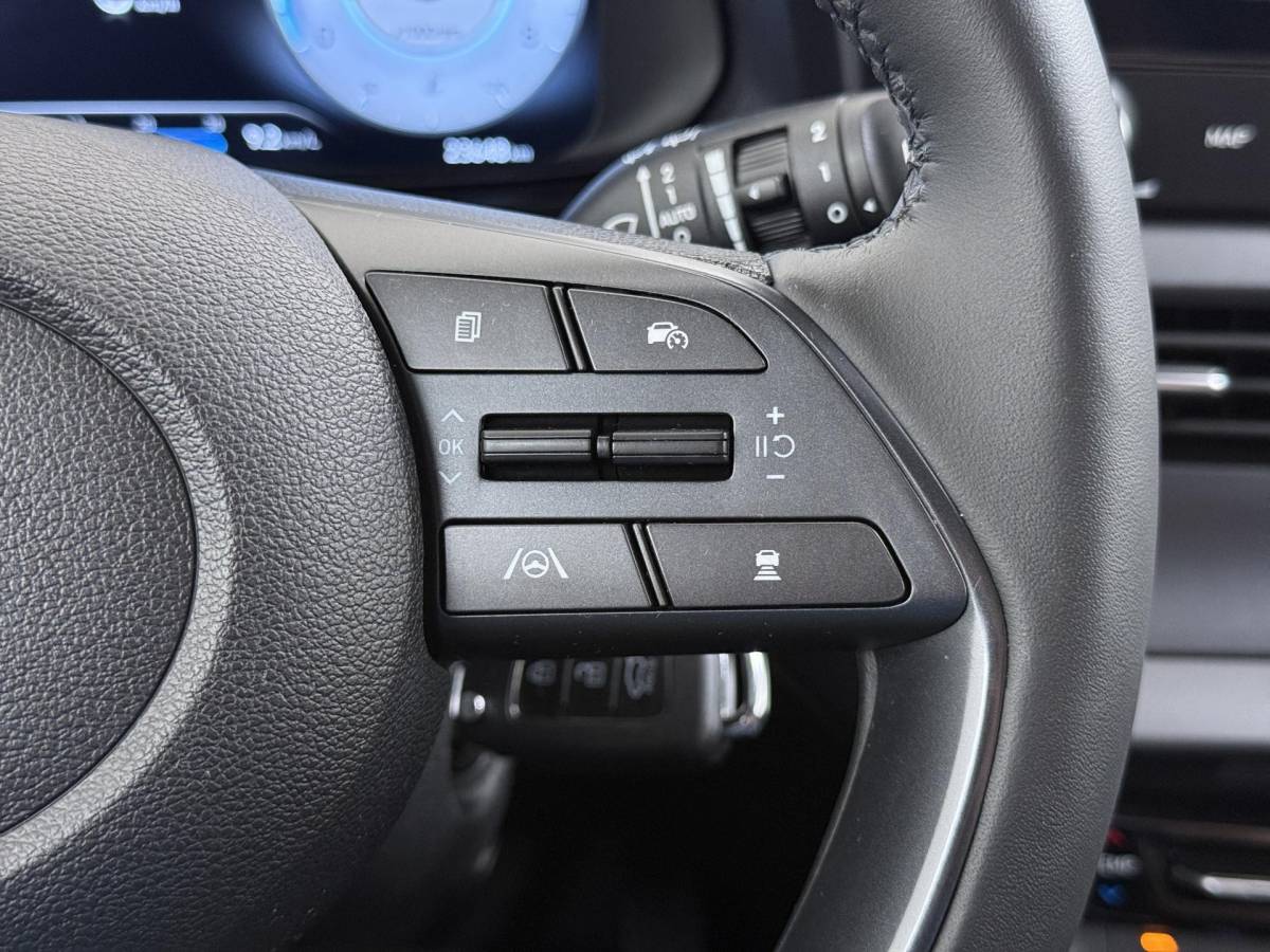 Hyundai i20 Hyundai i20 1.0 T-GDI Premium Stoel-En Stuurverwarming | Navigatie | Camera