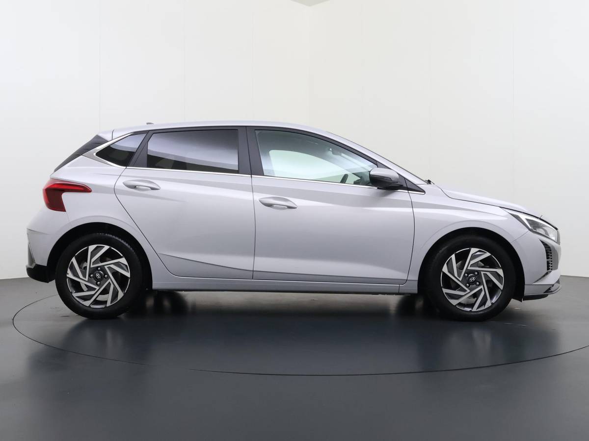 Hyundai i20 Hyundai i20 1.0 T-GDI Premium Stoel-En Stuurverwarming | Navigatie | Camera