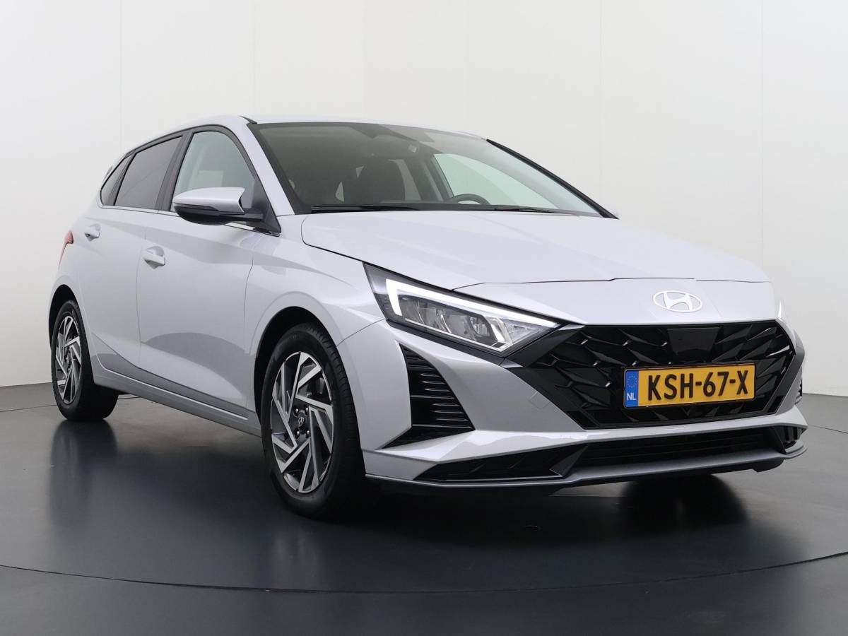 Hyundai i20 Hyundai i20 1.0 T-GDI Premium Stoel-En Stuurverwarming | Navigatie | Camera