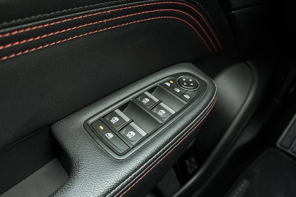 Renault Arkana Renault Arkana 1.6 E-Tech hybrid 145 E-Tech engineered |  Apple carplay/Android auto | Stoel + Stuurverwarming | Climate control | Alcantara |