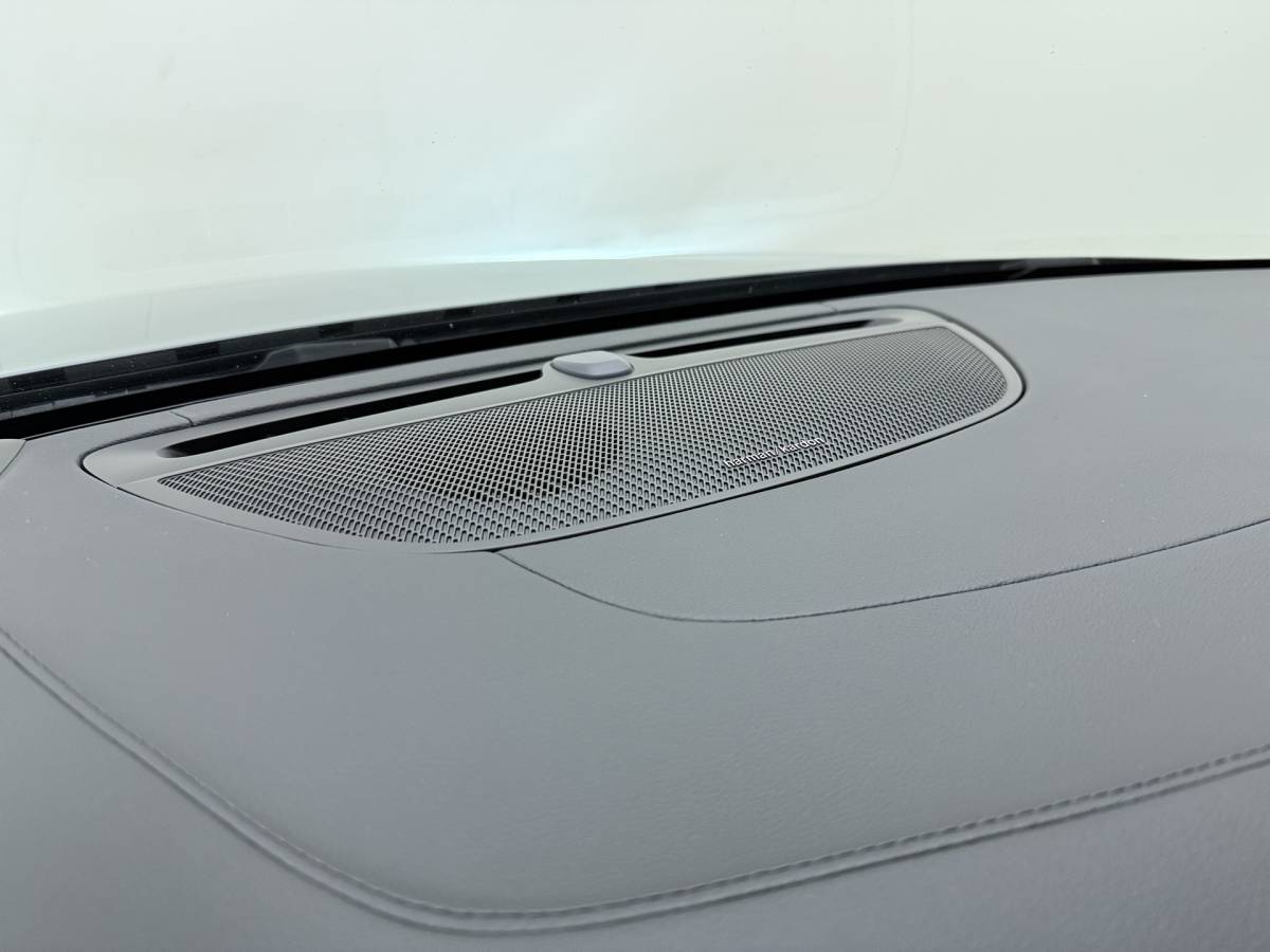 Volvo S60 Volvo S60 T8 405pk AWD Polestar Engineered / Panoramadak / 20” / Styling Kit / Black Pack / Harman&Kardon Audio / Head-Up / Flippers / Getint Glas / 360 Camera / DAB / Full-LED / Gelaagd Glas /