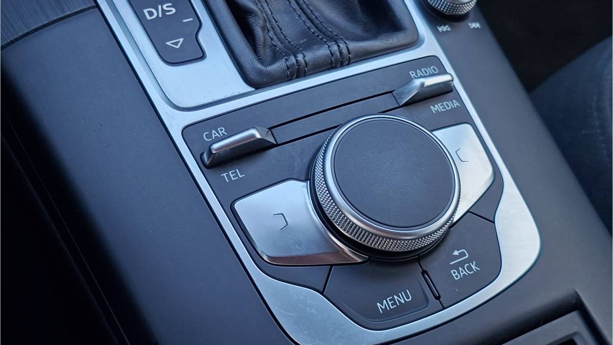Audi A3 Audi A3 Limousine 1.0 TFSI Climatic Audio I-Drive White buddy
