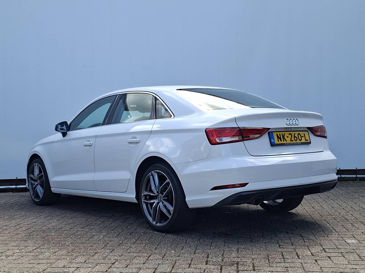 Audi A3 Audi A3 Limousine 1.0 TFSI Climatic Audio I-Drive White buddy