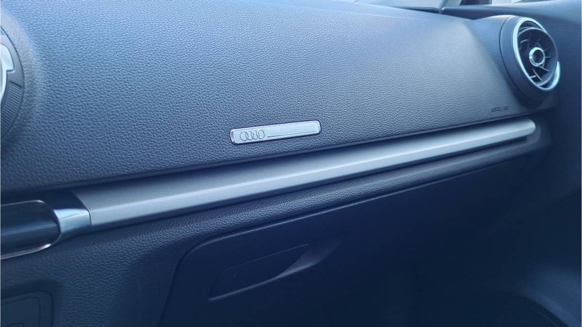 Audi A3 Audi A3 Limousine 1.0 TFSI Climatic Audio I-Drive White buddy