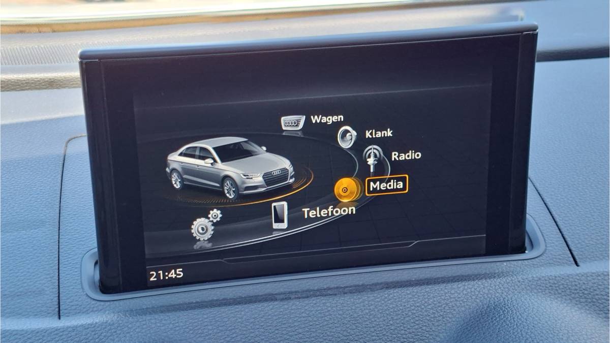 Audi A3 Audi A3 Limousine 1.0 TFSI Climatic Audio I-Drive White buddy