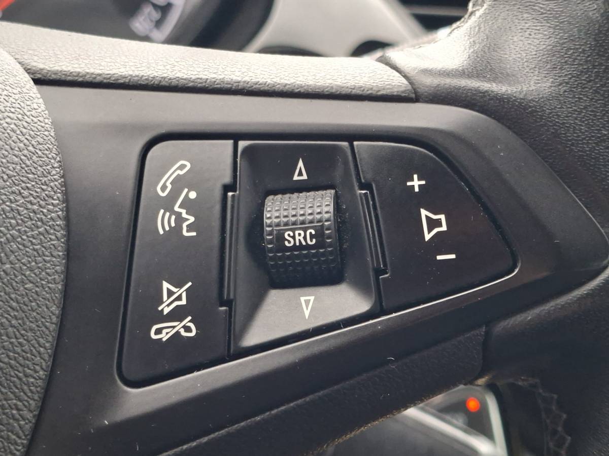 Opel Corsa Opel Corsa 1.4 120 Jaar Edition Stoel/Stuurverw. Carplay Clima Cruise 5-Deurs