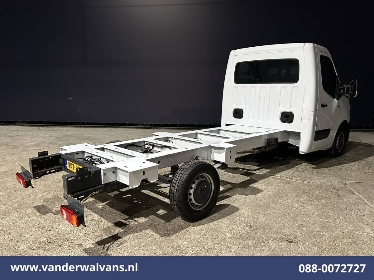 Renault Master Renault Master 2.3 dCi 146pk  Chassis Cabine Euro6 Airco | Navigatie | LED | Cruisecontrol Bijrijdersbank