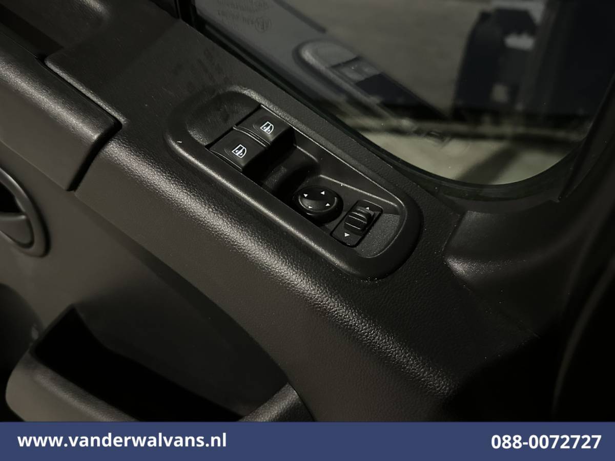 Renault Master Renault Master 2.3 dCi 146pk  Chassis Cabine Euro6 Airco | Navigatie | LED | Cruisecontrol Bijrijdersbank