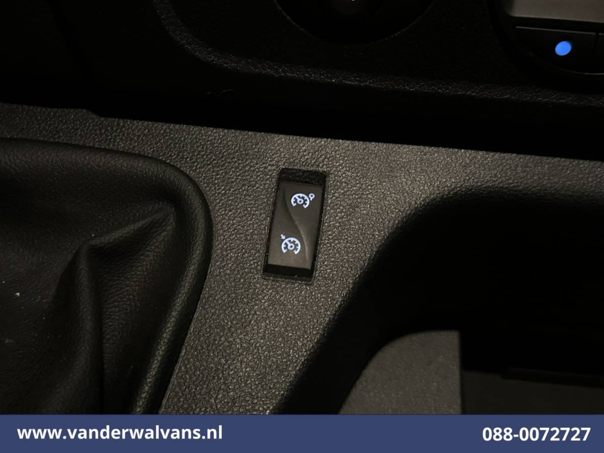 Renault Master Renault Master 2.3 dCi 146pk  Chassis Cabine Euro6 Airco | Navigatie | LED | Cruisecontrol Bijrijdersbank