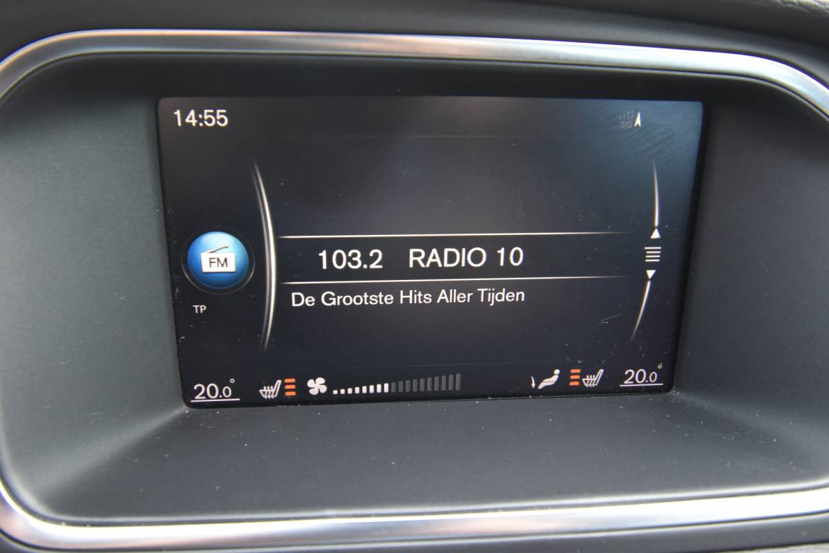 Volvo V40 Volvo V40 1.5 T2 Nordic+ , CLIMATRONIC , V ST VERW , LED KOPL , NAVI , BL TOOTH ,