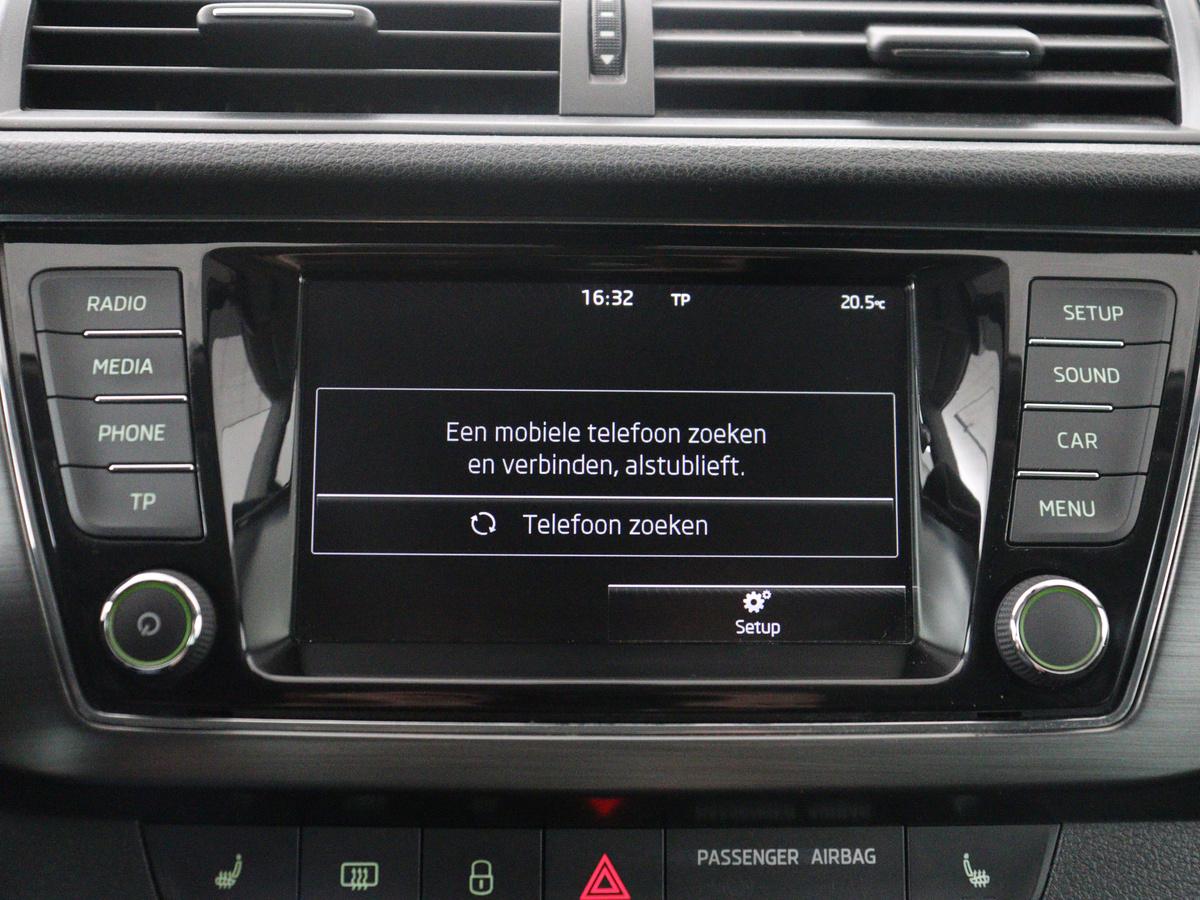 Škoda Fabia Skoda Fabia Combi 1.2 TSI First Edition Style | Bluetooth | DAB | Park assist |  Climate control | Trekhaak | NAP 167.835km. | 17″ velgen