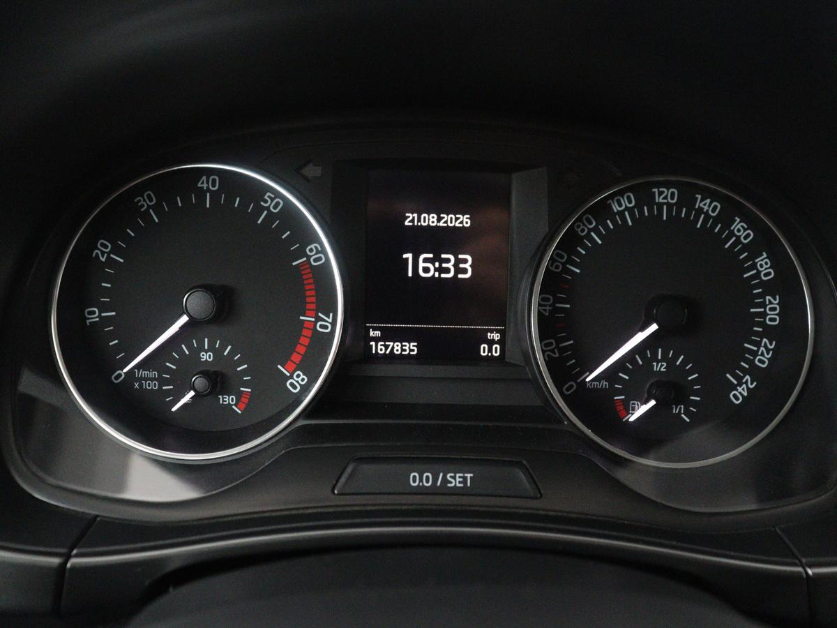 Škoda Fabia Skoda Fabia Combi 1.2 TSI First Edition Style | Bluetooth | DAB | Park assist |  Climate control | Trekhaak | NAP 167.835km. | 17″ velgen